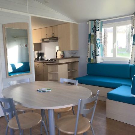 Camping Les Petites Minaudieres 호텔 Saint-Sauveur  외부 사진