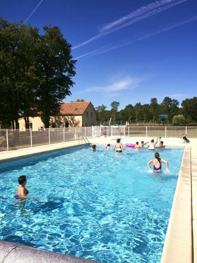 Camping Les Petites Minaudieres 호텔 Saint-Sauveur  외부 사진