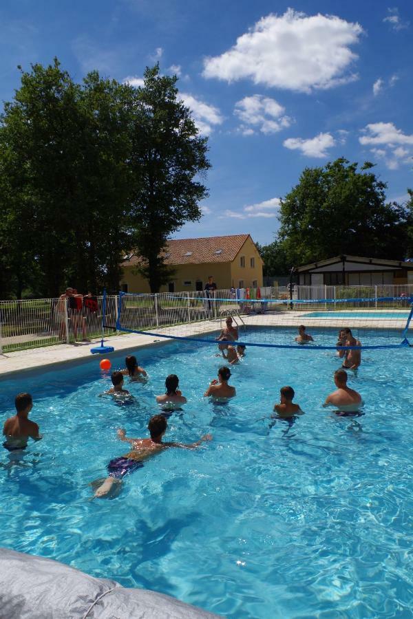 Camping Les Petites Minaudieres 호텔 Saint-Sauveur  외부 사진